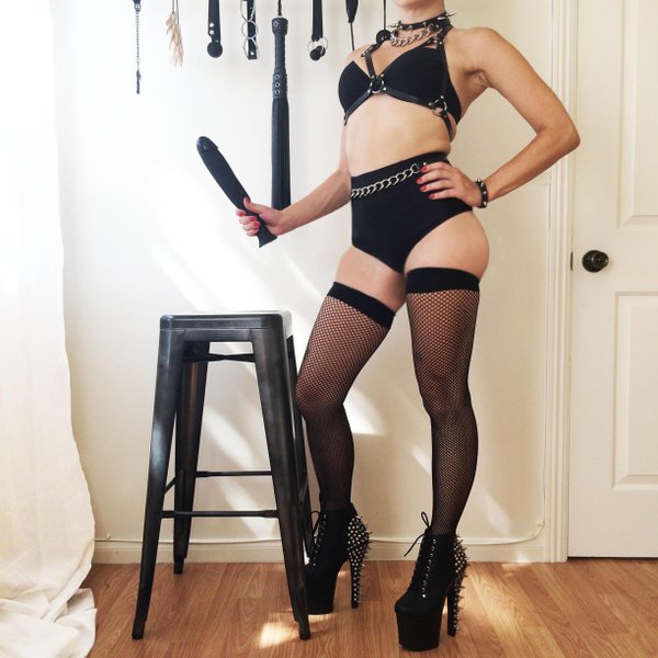 $50 #SKYPE sessions all day. dm for details. #spit #piss #cum #dirtypanties #webcamchat #camgirl #sexy #ass #pussy