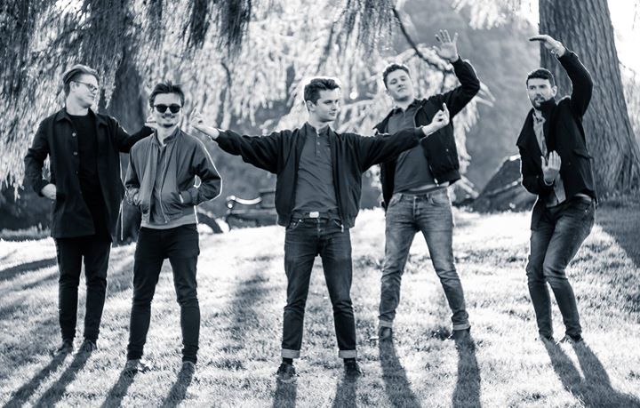 The_Sherpas's tweet photo. Our tour is over.

All five of us want to say thank you to all the promoters, venue staff … https://t.co/wpDFjUmKdG https://t.co/NhY8einqxF