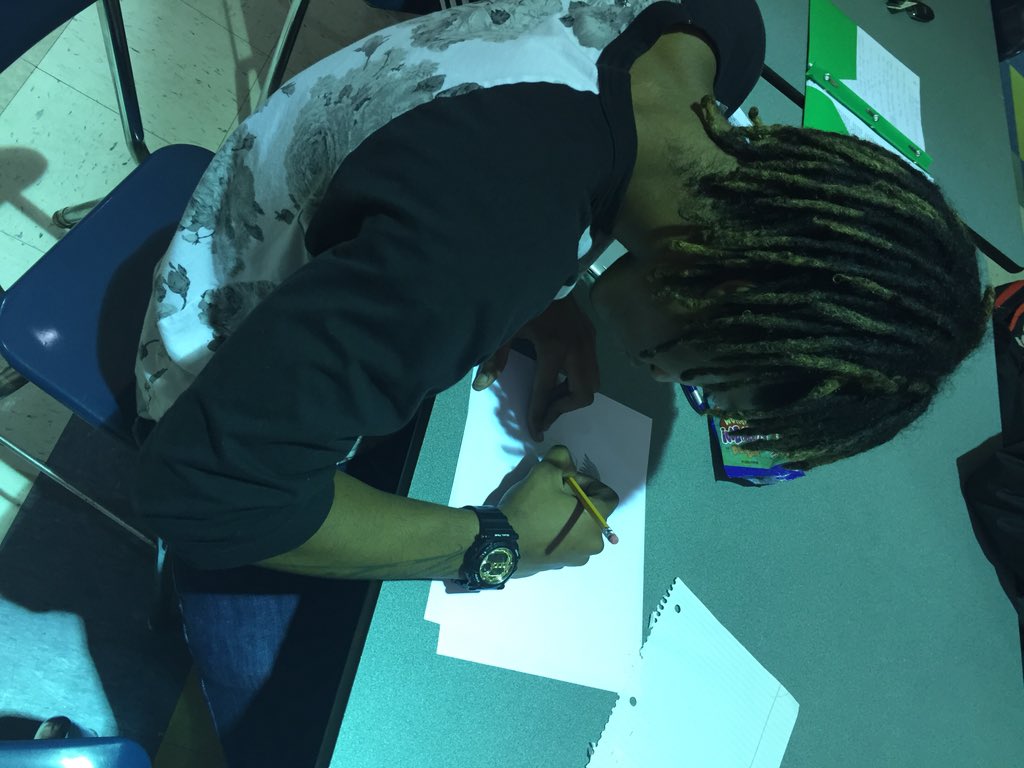 BSU_Bridge's tweet photo. After school homework help! #bridgepartnership @C4CBoston https://t.co/bR4xAYivPS