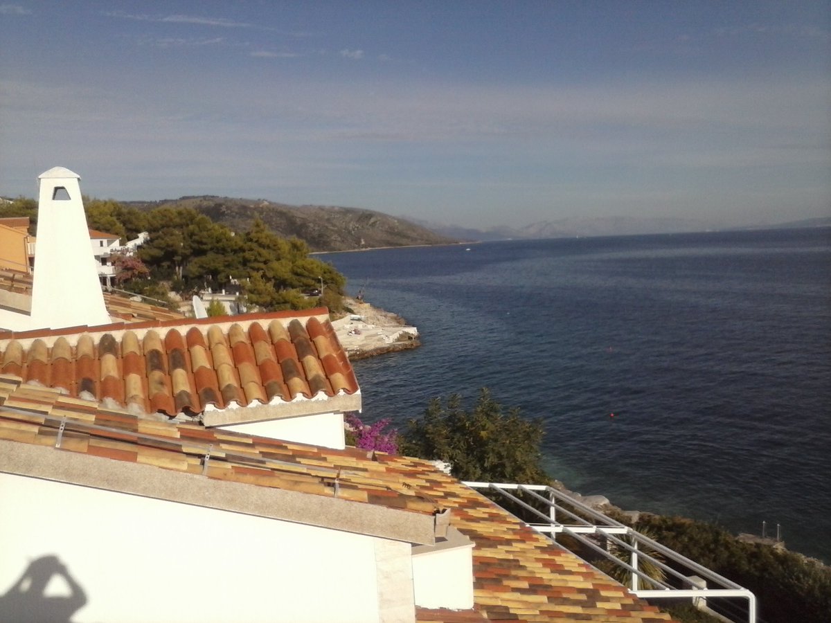 StankoTop's tweet image. šolta Split