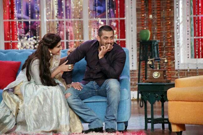 inshaammu's tweet photo. @BeingSalmanKhan @sonamakapoor promote #PremRatanDhanPayo #CNWK
#JabTumChaho #ChatWithPrem https://t.co/gxGqmG3vmX