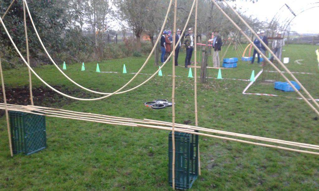 Super leuk met drones spelen bij Jelmer business meeting.