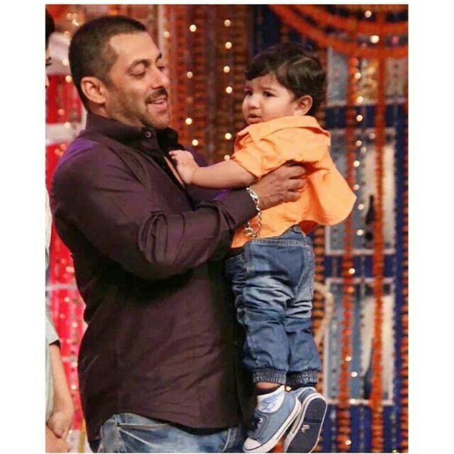 inshaammu's tweet photo. @BeingSalmanKhan @sonamakapoor promote #PremRatanDhanPayo #CNWK
#JabTumChaho #ChatWithPrem https://t.co/gxGqmG3vmX