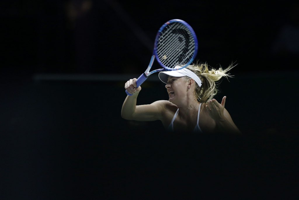 IwishCat's tweet photo. Congratulation Maria for 3 wins in a row since Wimbledon #WTAFinals #prettyfighter #Sharafamily https://t.co/QJTnp8EYTc
