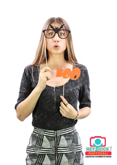 Photocallperu's tweet photo. Pack 20 props + 20 tags + 01 Guirnalda para #halloween #HalloweenSeguro #photocall  https://t.co/fefqd1XLSp https://t.co/Er2INXSWq8
