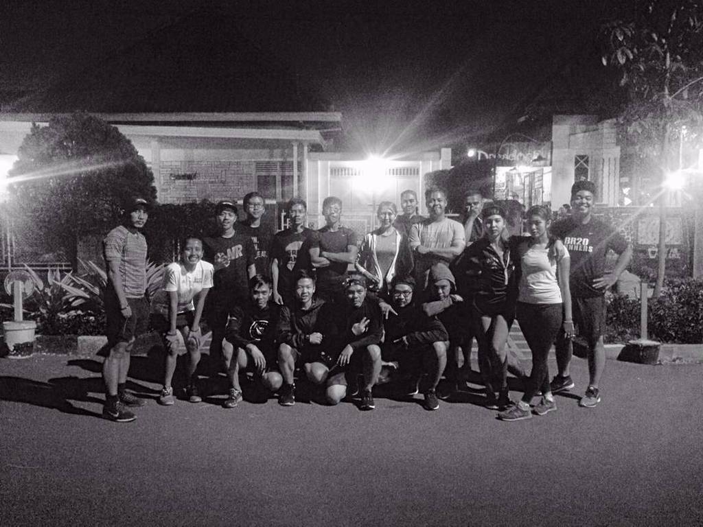 @bagusbeth posted First run with <a href="/br20runners/">br20runners</a> 🏃
Pas ditanya gimana bandung, saya jawab aja dengan singkat dan jelas…