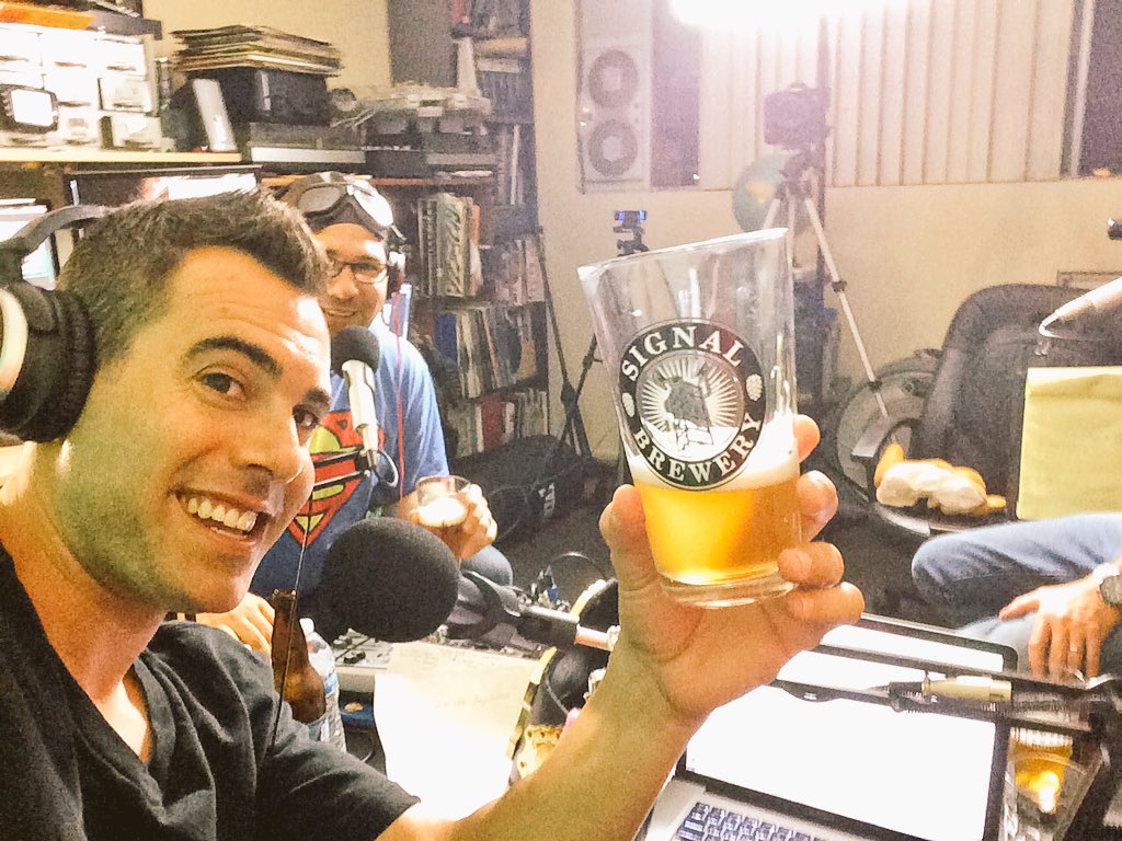 EdwardsIndust's tweet photo. Thanks for all of your support @AaronTru #edwardsindustries #signalbrewery #decorateyourdrink https://t.co/Fz3EY4OZwA