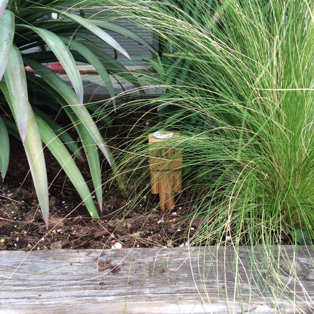 blockhead_atl's tweet photo. Left a blockhead and a @sadstove button at the place where the chicken is comfy. #blocktoberATL #fafatl https://t.co/RAElOCEpV2