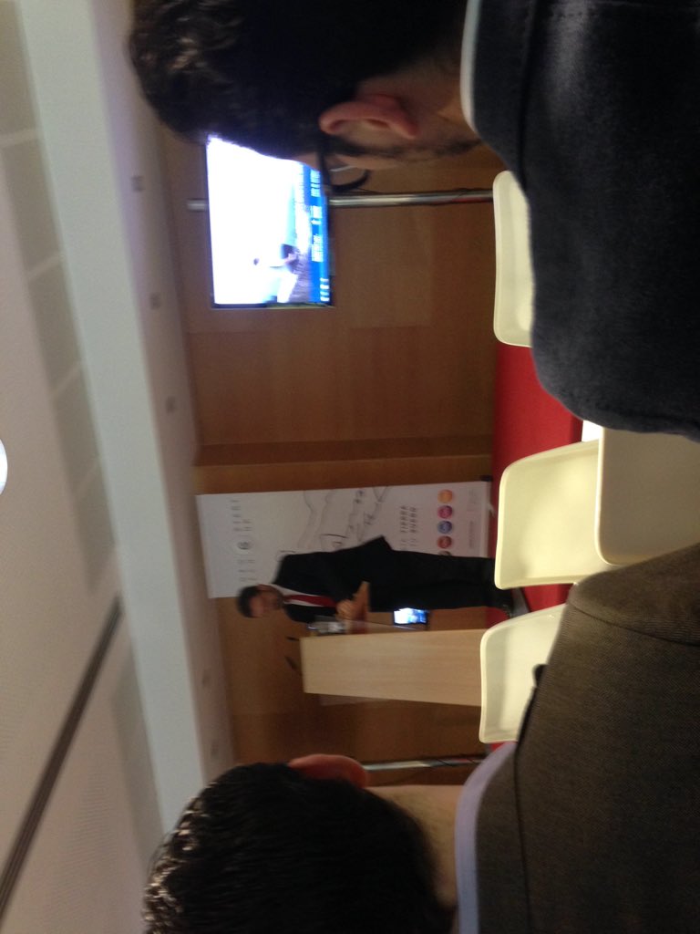 foowebnet's tweet photo. fooStation en ceremonia clausura de Agrotech Startup https://t.co/3AN1xNyx2e