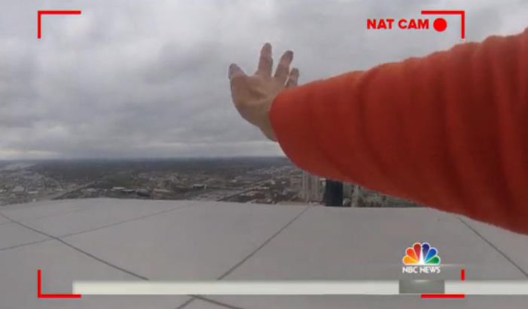DowntownStLouis's tweet photo. ICYMI @Todayshow covered #arch50 yesterday w/ special journey to the top! Check it out: https://t.co/S1UlmawCLN #STL https://t.co/9UFtFIjOvT