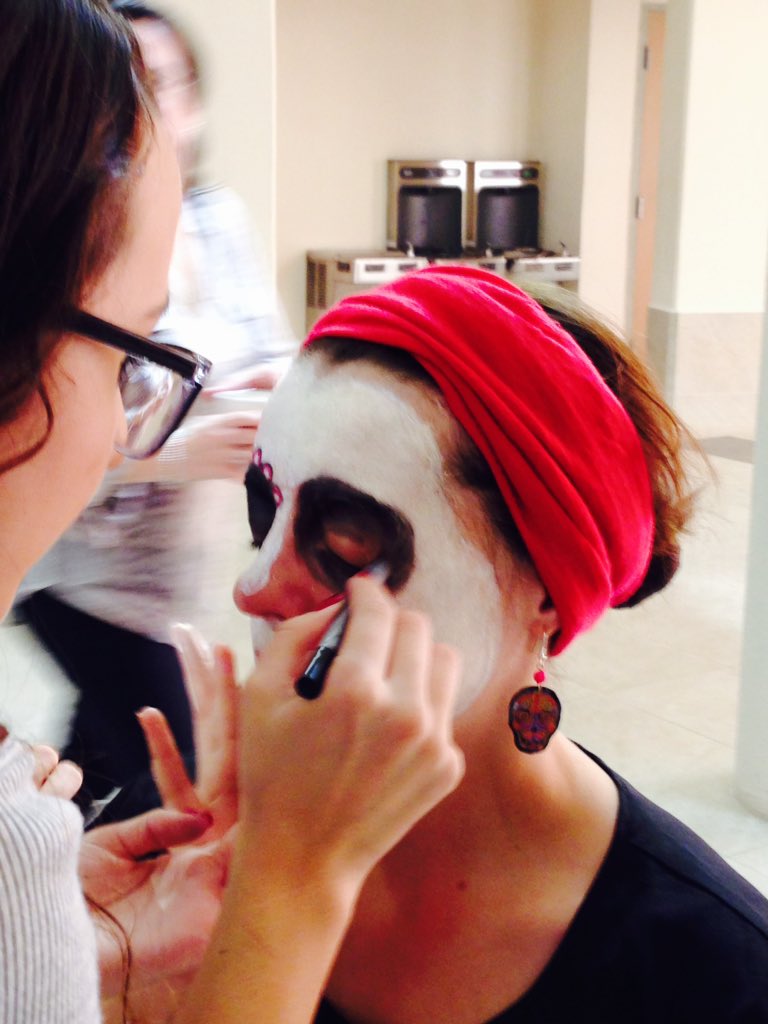 HenningMelanie's tweet photo. Celebrating Mexican culture #mshsinstruct #globallearning https://t.co/16imwhEs3X