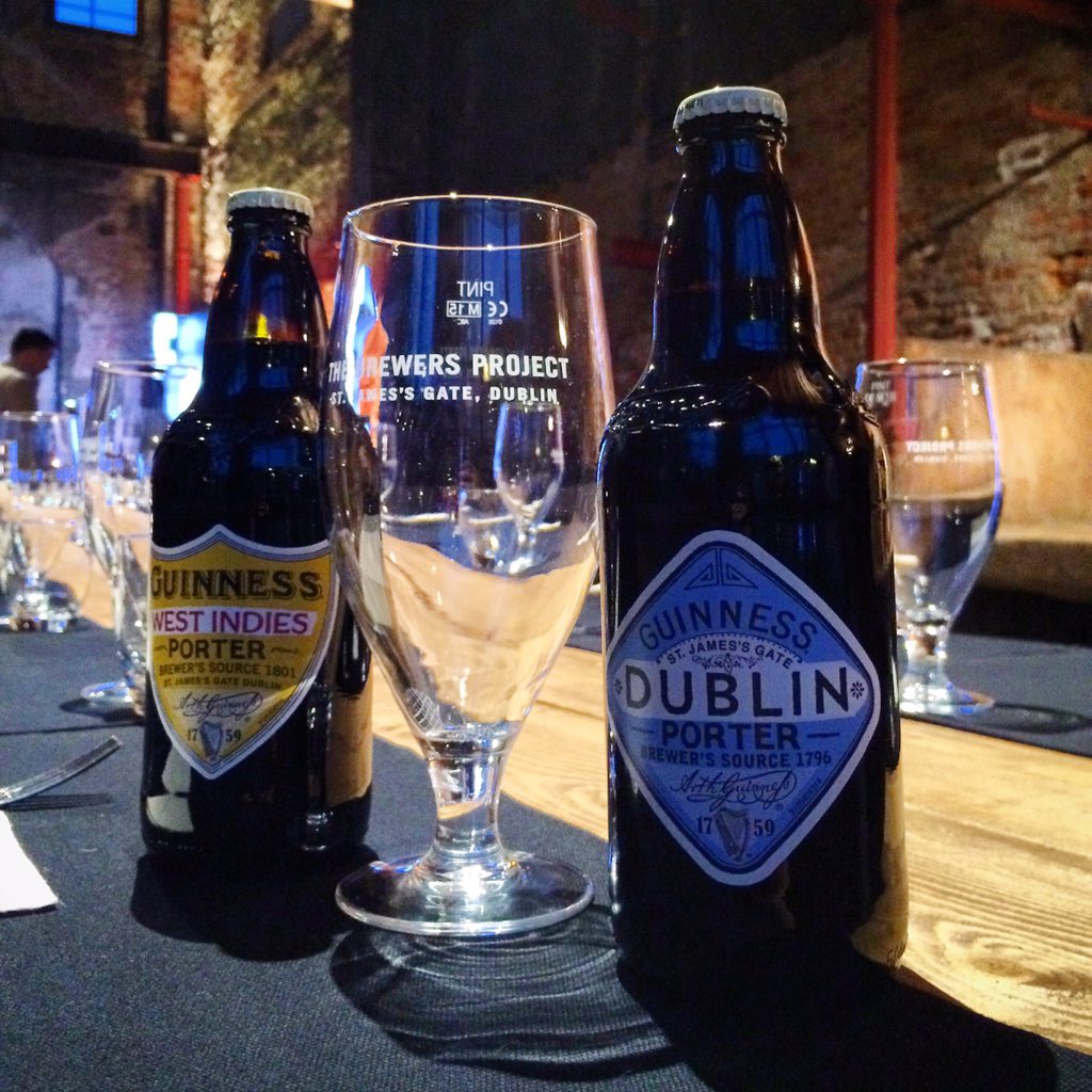 AskTheBrewer's tweet photo. Questo bicchiere non vede l'ora di essere riempito! #TheBrewerStory #Guinness #Beer https://t.co/GVDqy6crsX
