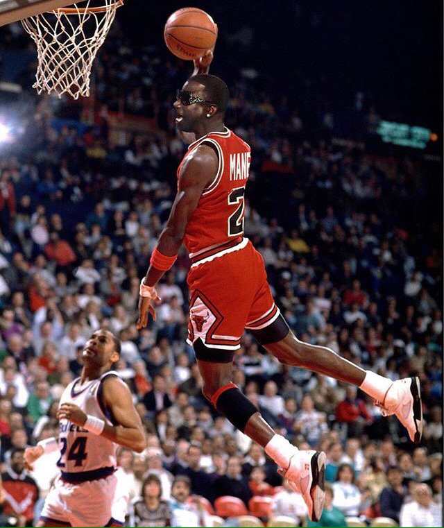 IrishThePen's tweet photo. The machine @gucci1017 makin it look easy 😜 https://t.co/F942kVxb17