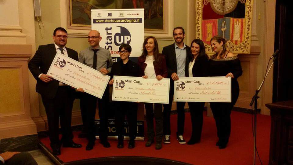 StartCupSardegn's tweet photo. Ecco i vincitori #startcupsar 1 Intendi ME, 2 ArcolaBio, 3 Smart Sensory Box https://t.co/HZS1d1DWku