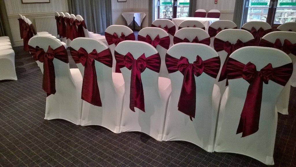 Displaying beautiful autumnal burgundy taffeta <a href="/ChevinHotel/">Chevin Country Park Hotel</a> wedding open evening today 430-830pm