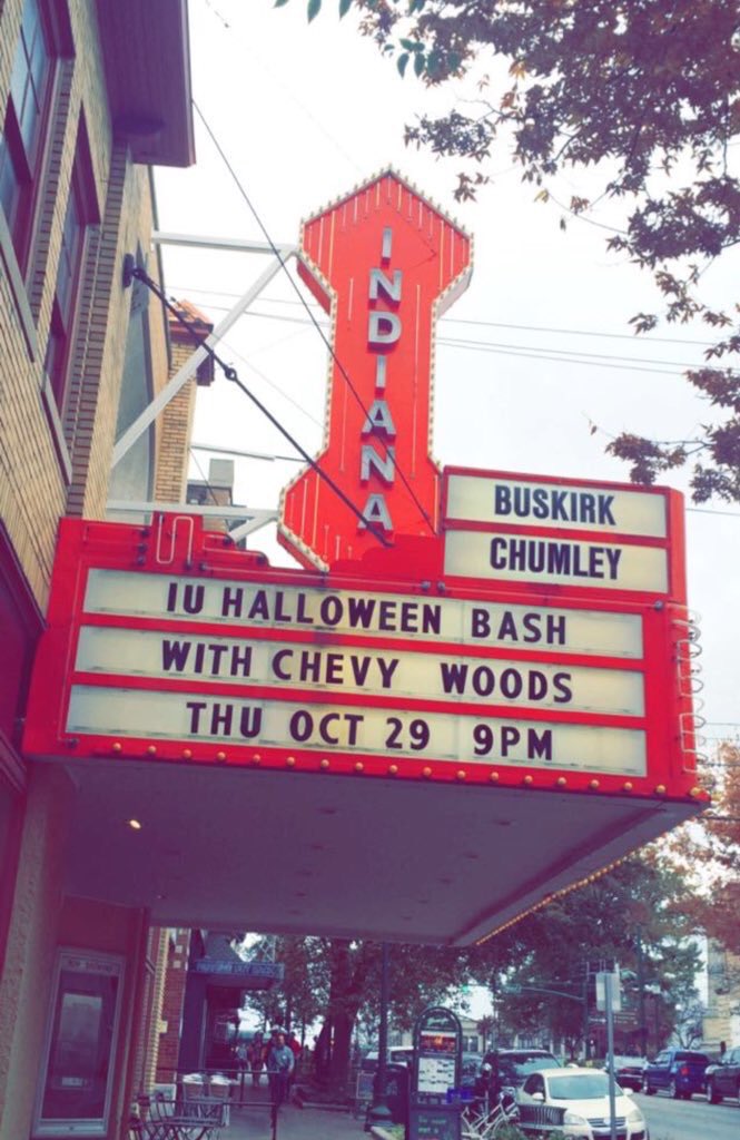 CHEVYWOODS's tweet photo. Tonight we party in Bloomington .... I'm on the way https://t.co/U5tQz73sT4