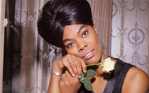 BohemiaRdLDN_VS's tweet photo. #ourblog we're writing our 60s #blog today #bohemiaroad #vintagefashionblog #blackvintageglam Dionne Warwick singer https://t.co/NGMPngcDAM