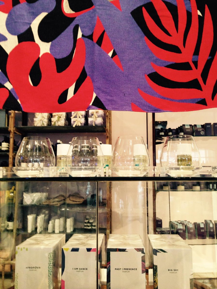 ditaditommaso's tweet photo. @roadsgroup #africa has launched @shopatbluebird #artperfume https://t.co/iwrn66HzhF