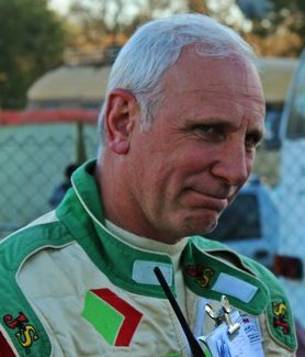 salernogabi's tweet photo. 29-10-2000 #RaulSinelli ganaba por 1º vez en #TC uno de nuestros idolos en #Pergamino 
https://t.co/Pofw7yQMaL https://t.co/jrGsycgVel