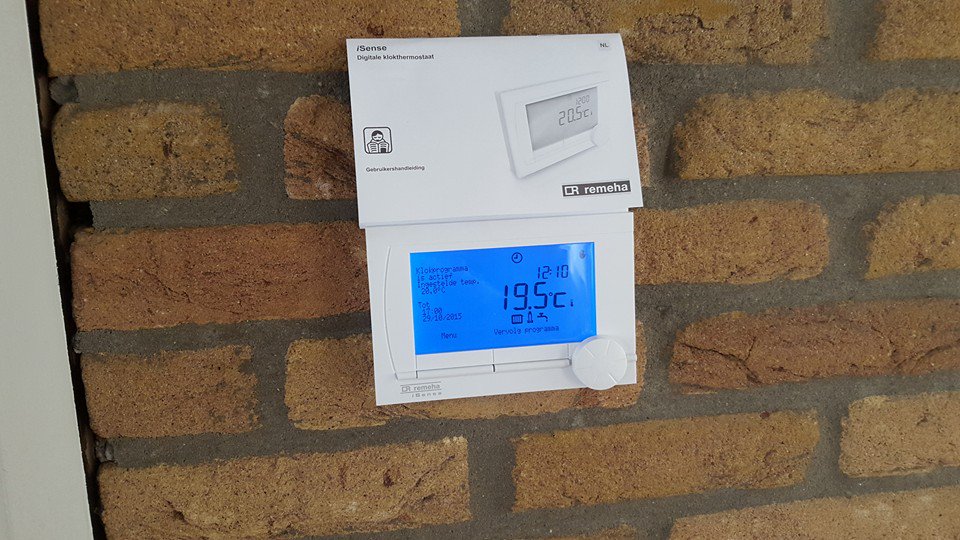 PeterStokje's tweet photo. Vandaag in #kolham een #nefit #ecomline vervangen voor een #Remeha #Tzerra met #isense #thermostaat https://t.co/JUO0RD803G