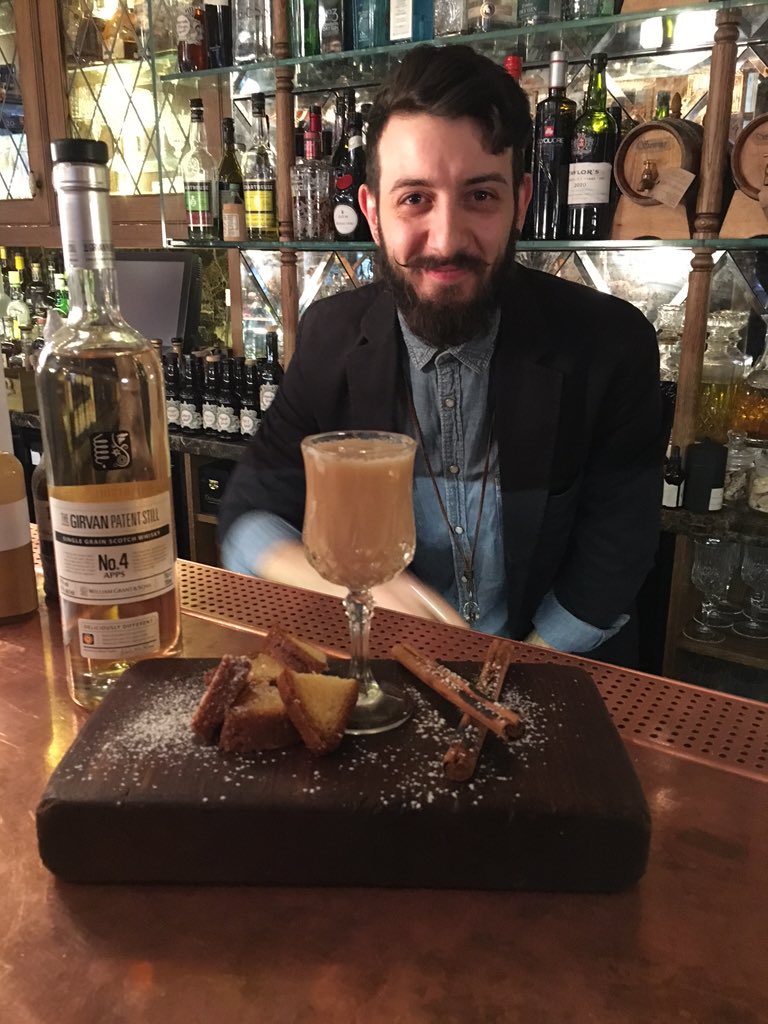 GirvanGrain's tweet photo. First up is Lorenzo from Bunga Bunga with 'Pandorino' #girvangrain @BungaBungaLDN https://t.co/qAPJwjoui3