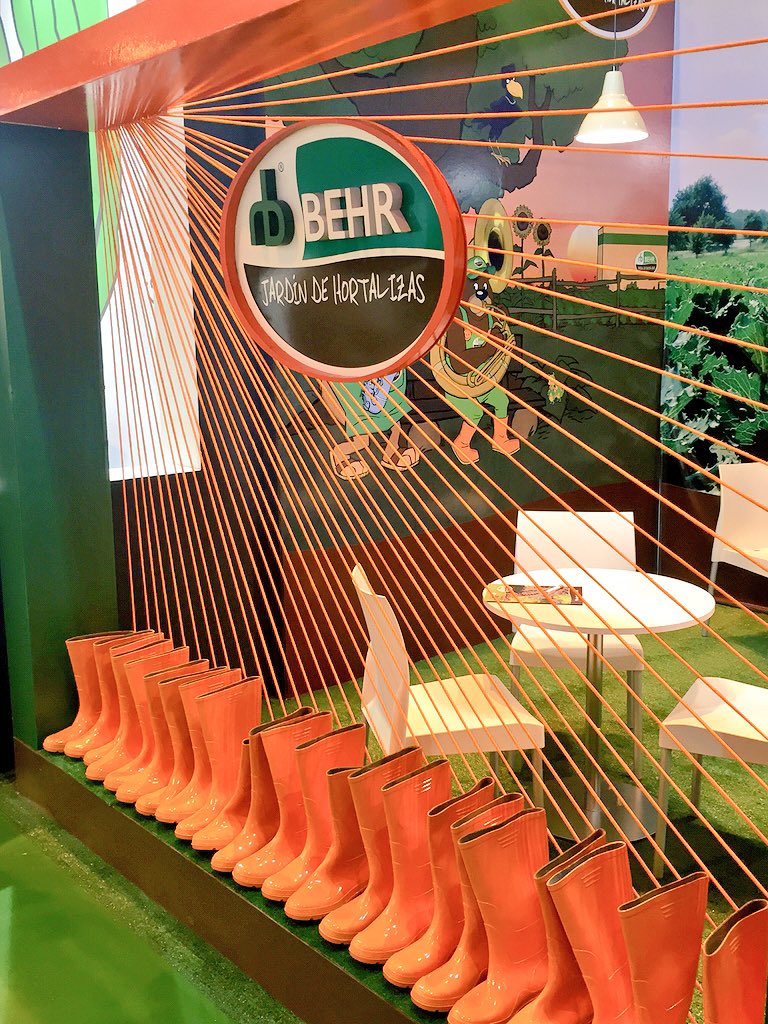 FruitAttraction's tweet photo. #Behr - el jardín de las #hortalizas en #FA15 🍅🌶
#Berh - the garden of #vegetables at @FruitAttraction 🍆🌽 https://t.co/aXu2r6EgZe