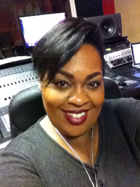 GOSPELDIVATL's tweet photo. @plusandplushed studio selfie https://t.co/AIgWN5o6Av