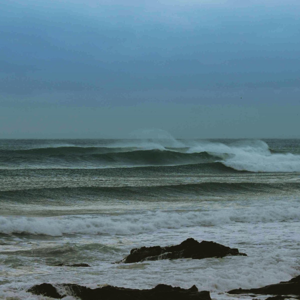 dritekhanger's tweet photo. The first day of the Thurso Surf Festival is at Ackergill...which is pumping! #thursosurffestival #ukpsa #dritek https://t.co/KZY9R9WRKn