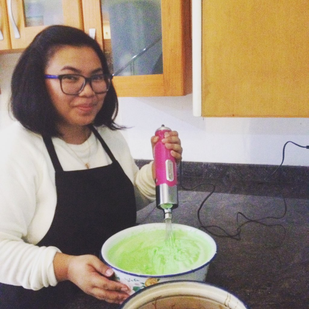 REDComm_ID's tweet photo. Chef of the day: Chef Billie and Kanina https://t.co/udIWczDuCt
