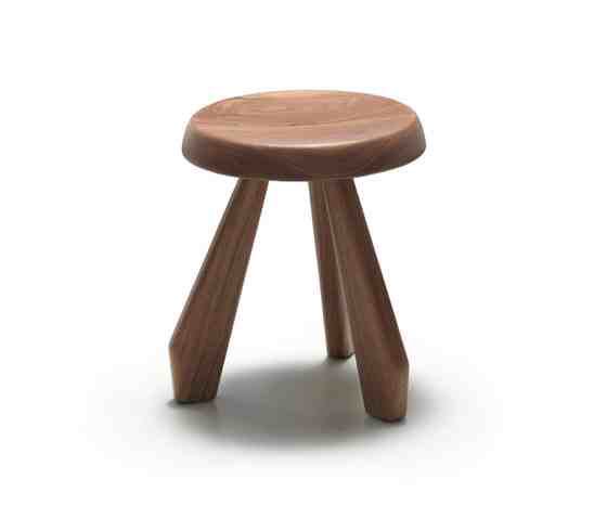 delgadoehtps's tweet photo. ta•bour•et
a low seat without back or arms; stool
#theawake27 https://t.co/oVxvB97XRp