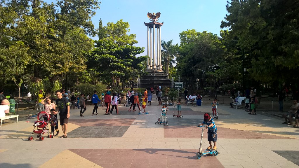 taman alun-alun tulungagung