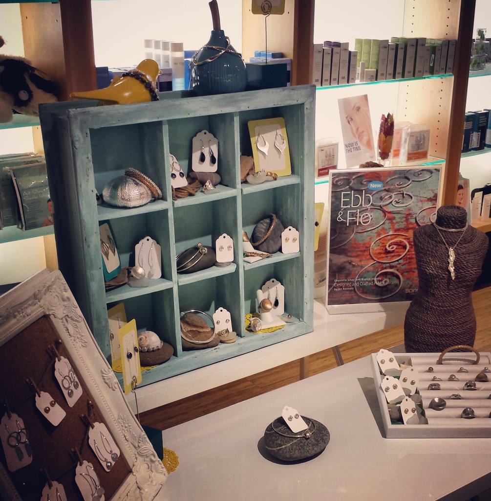 ebbflojewelry's tweet photo. New fall bilng @SpiritSpaHfx A fresh batch of jewelry has arrived! #spiritspa #halifax #hfxlocal #ebbandflojewelry https://t.co/qNgGXuXn4C