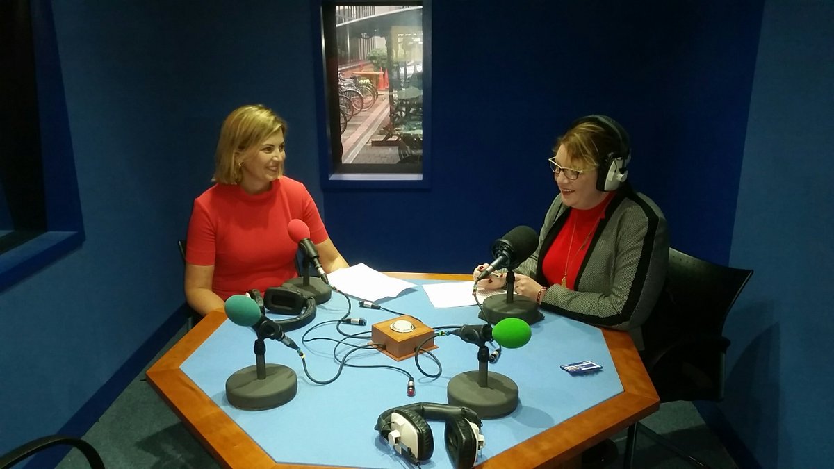 MaikeCurrie's tweet photo. Podcast time...@ClaerB from @ftmoney & I talk about cash cows, #Buffett & #Searchforincome...https://t.co/LPpFCnBcXd https://t.co/zL4fZEg8NA