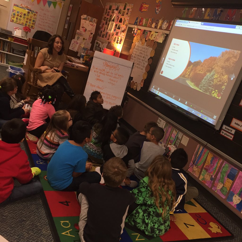 StegCIA's tweet photo. Reading about pumpkins on #myon #SBvisit @GardenCityElem #wearewayne @anneolsonbell @HarrisLeads https://t.co/7qHywWY7sr