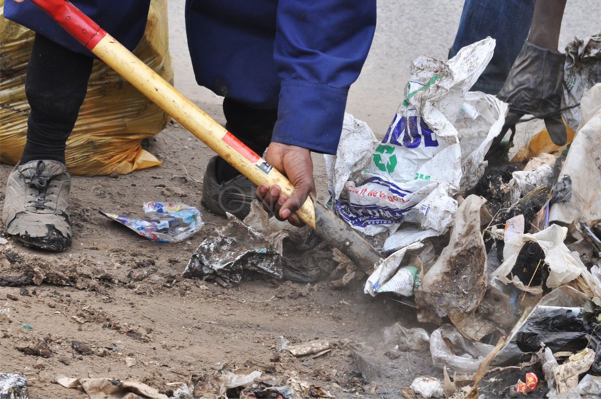 onward254's tweet photo. Climate change is a real threat. - @greenkenyaa @hrw 

https://t.co/Iz1GEjbfgk

#NoLitter #iSupportBanPlasticsKE https://t.co/dB5pcvo7pf