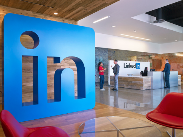 wanaleads's tweet photo. No te pierdas estas 7 cosas que NO deberías hacer jamás en #LinkedIn. #socialmedia #trabajo https://t.co/elfCxEkwK1 https://t.co/PrfgJw3Peo