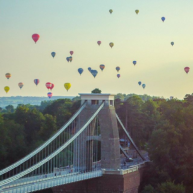 At_Nightingale's tweet photo. #YouMightNeedToMoveIf you don't live in #Bristol #Movingtobristol with the #Completemovingservice instagrambristoljj https://t.co/m2rsG6LZTZ