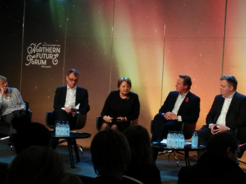 hagmanev's tweet photo. Lettlands statsmin säger man behöver plattform för innovationer, där ideer inte skjuts ner. #aarnjc #NFForum2015 https://t.co/4ZG6mBf13p