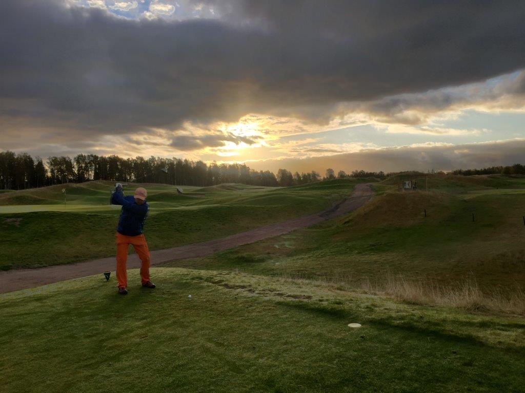 #checkintogolf great start work a day