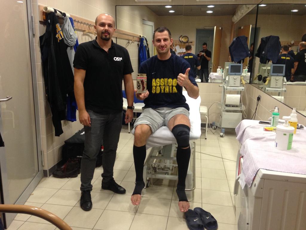 OS1st_PL's tweet photo. Ubieramy kapitana Asseco Gdynia w naszą kompresje FS6+ oraz KS7 #asseco #gdynia #sport #kompresja #koszyk��wka https://t.co/9VXJuVr5mx