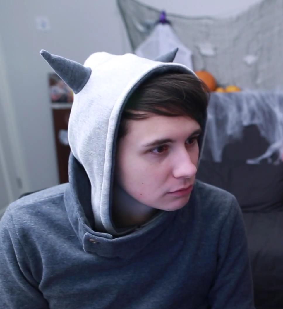 DunphyRebecca's tweet photo. The fear @danisnotonfire https://t.co/ZaUOZh2aQG
