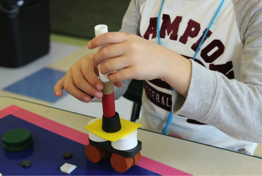BSPSomerville's tweet photo. With their #beautifulstuff, kids play, create, explore, invent, learn and share! #STEAM #treasureboxes https://t.co/p6wz1poIrI