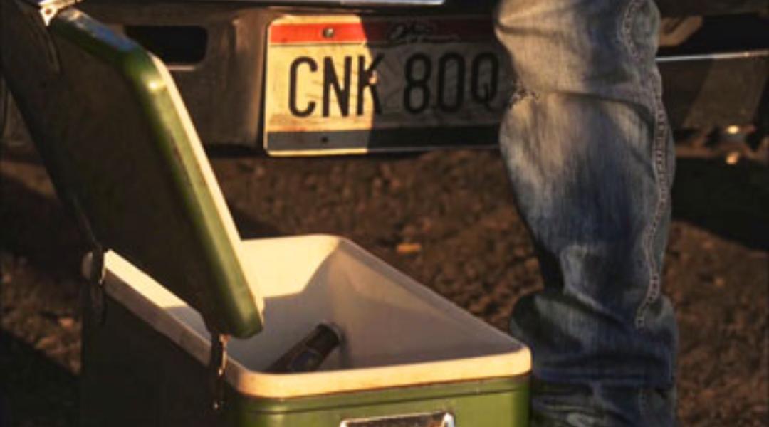 NerdAlertNews's tweet photo. Co-starring #GreenCooler
#Baby https://t.co/8ojKlOj0d7