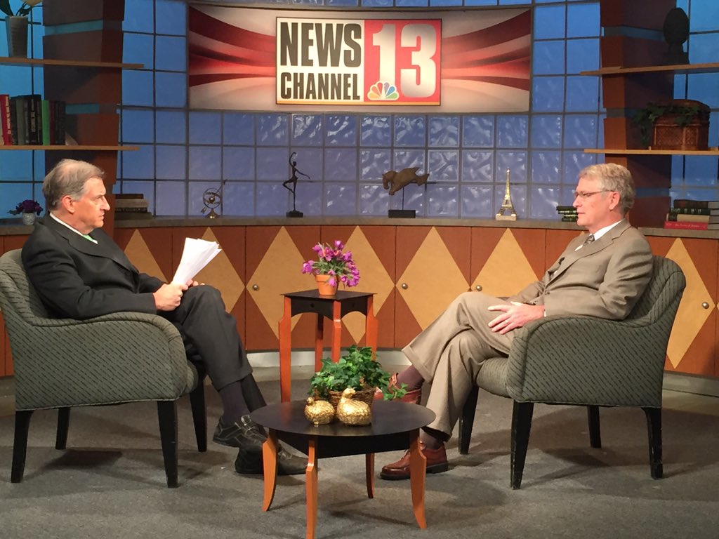 ACPHSAlumni's tweet photo. Dr. Dewey is on set w/ Phil Bayly today talking about the future of health sciences &amp; BeyondPracticeReady campaign. https://t.co/DFysn0GcE2