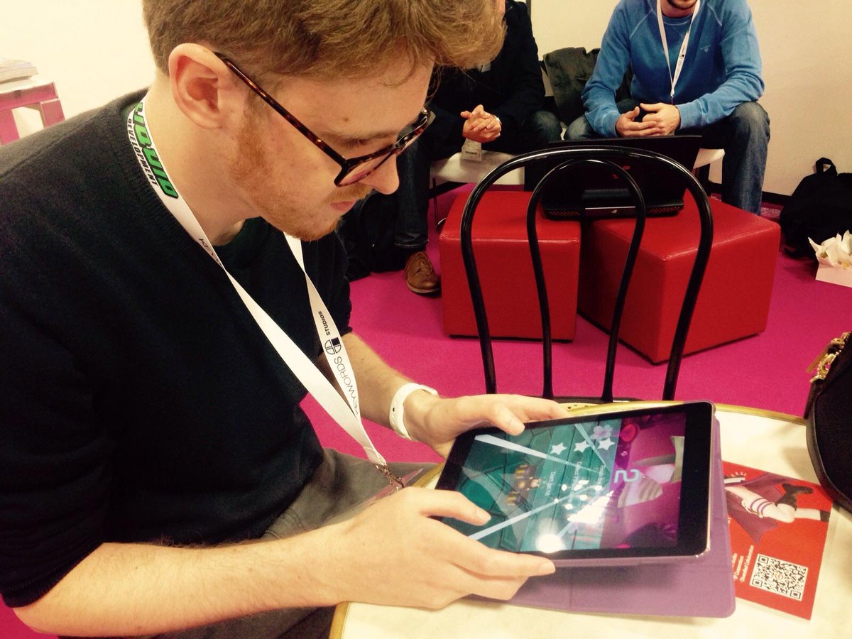 Nxtlyr's tweet photo. Showing off our upcoming games at #gameconnection2015 !! It was Great meeting @britishgaming !! #gamedev #indiedev https://t.co/lbGPGfaNEF