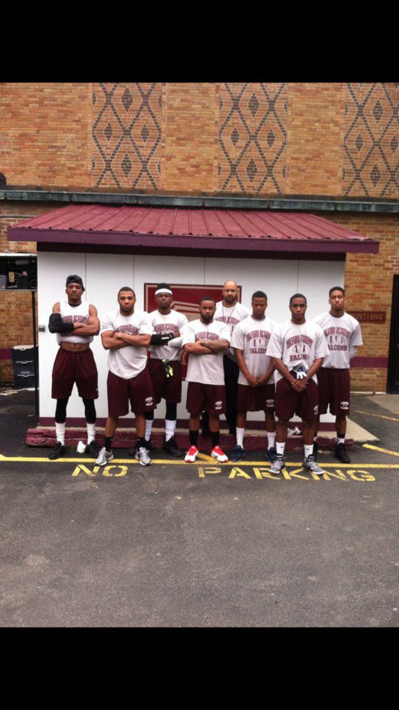 Coach_Wise's tweet photo. #MilfordAcademy #DbCamp https://t.co/ChgSLqC3sG