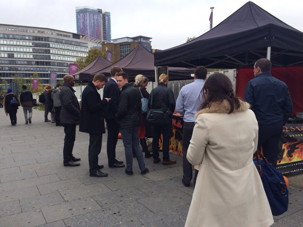 Platform_RS's tweet photo. Busy down @hellsgrillAfood and @theguerillagril @Platform_RS. Devilishly tasty lunchtime treat! #Halloween https://t.co/e3oO6gQpW1