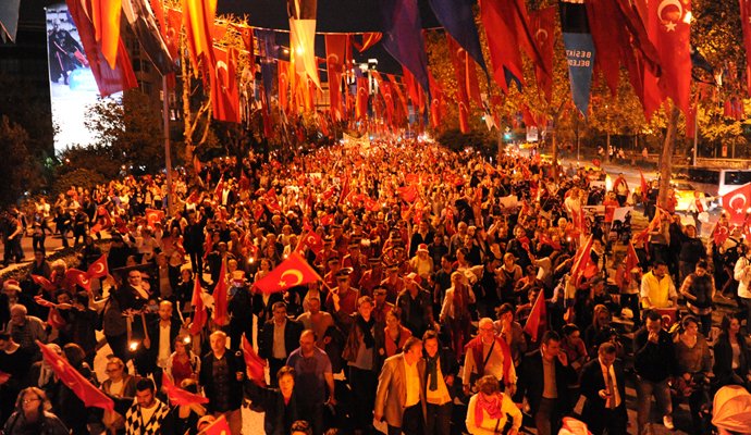 Mavi gözlerin arkada kalmasın #29EkimiBizYaşatacağız #cumhuriyetyuruyusu
