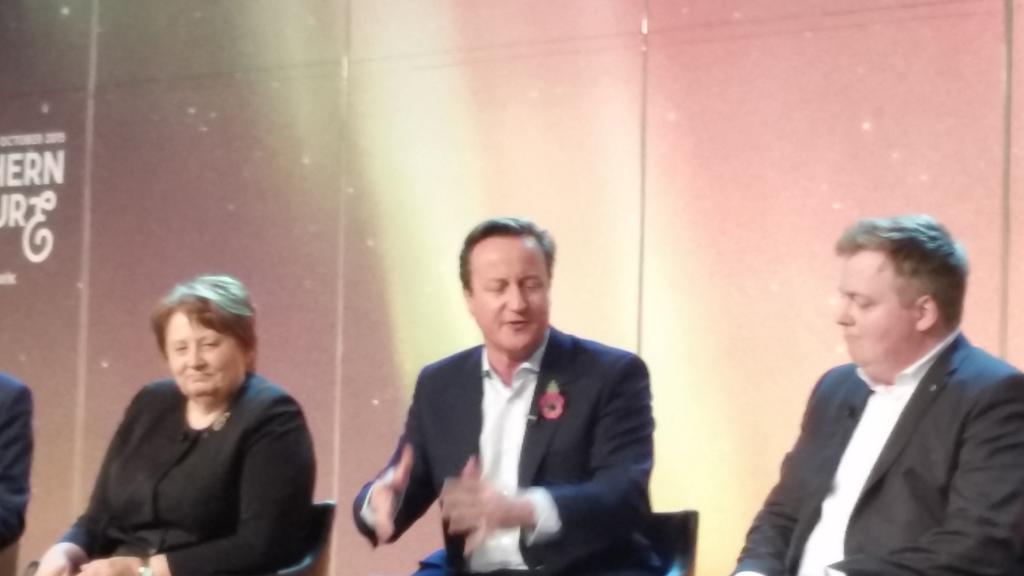 ZHadzimahovic's tweet photo. .@David_ Cameron påstår att Brittisk regering är världens m transparenta r #AARNJC #nrsession #nrpol #NFForum2015 https://t.co/q9G65e3mmL