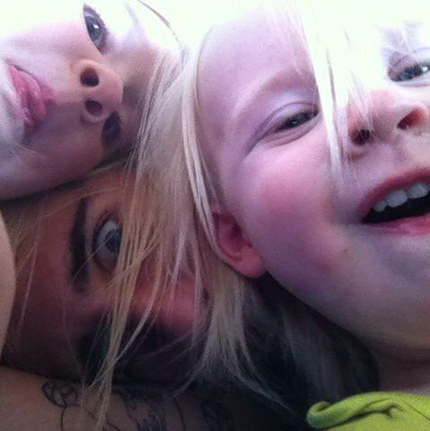 sirlevi210's tweet photo. #my world https://t.co/y57gvcwsc9